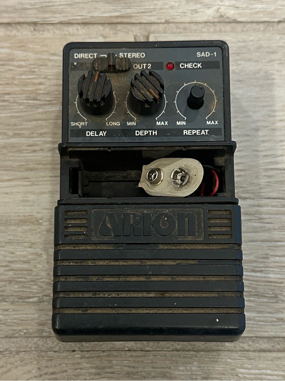 VTG Arion SCH-1 Stereo Chorus Guitar Effect Pedal